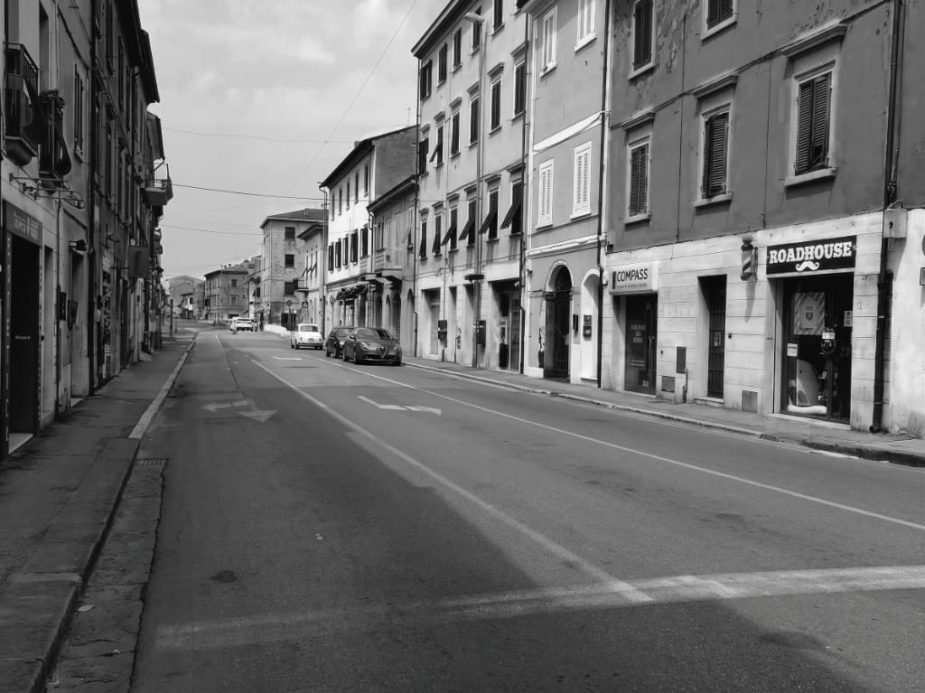 Via Vittorio Veneto, Pontedera